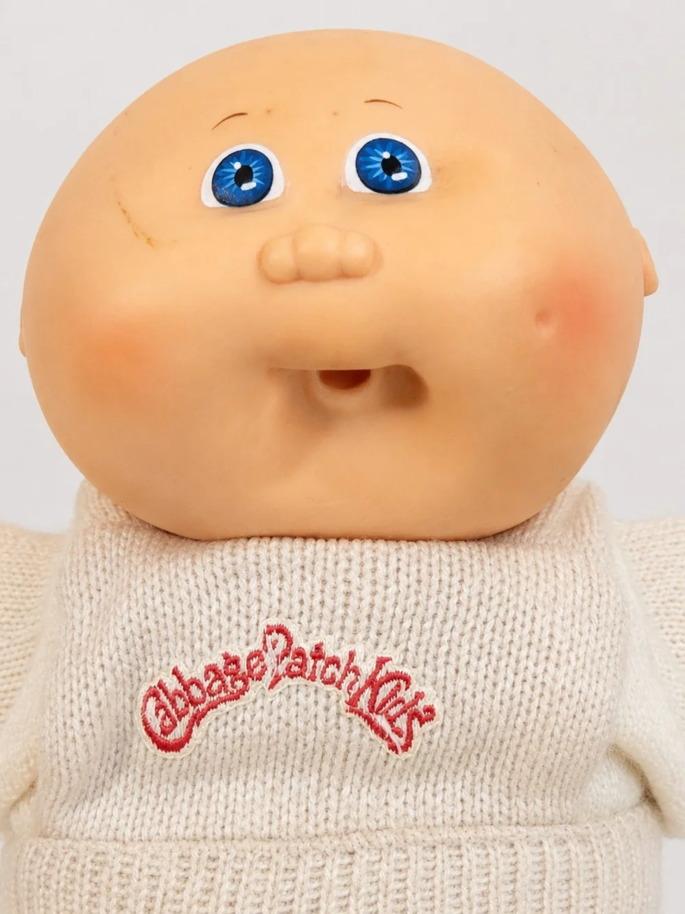 Cabbage Patch Kids Bald Blue Eyes Doll 2000 OAA Cream Knit Outfit